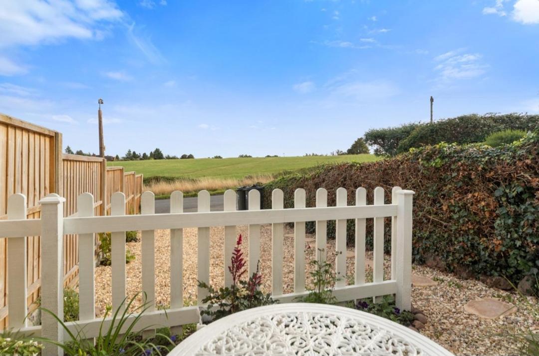 Cottage On The Common غْريت مالفيرن المظهر الخارجي الصورة